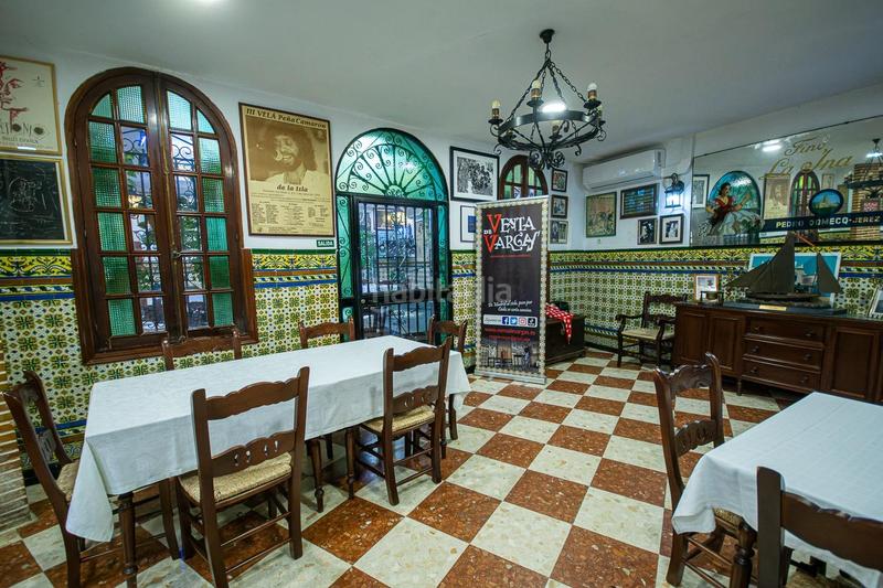 Foto 221973d7-ad46-4be2-a62a-52df00021aa5. Local comercial restaurante emblemático a la venta en San Fernando