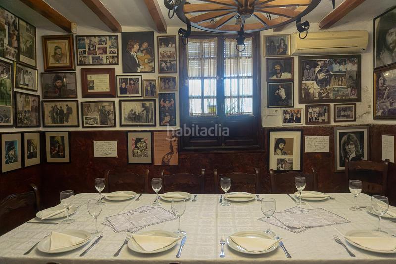 Foto 2b60a470-6805-48e4-8c63-04462bb54eba. Local comercial restaurante emblemático a la venta en San Fernando
