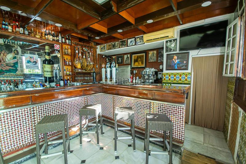 Foto 57a09e9d-7e1b-486b-8a4d-eca03efc0d23. Local comercial restaurante emblemático a la venta en San Fernando