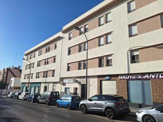 Pis a Cobreros Viejo. Coqueto piso a la venta