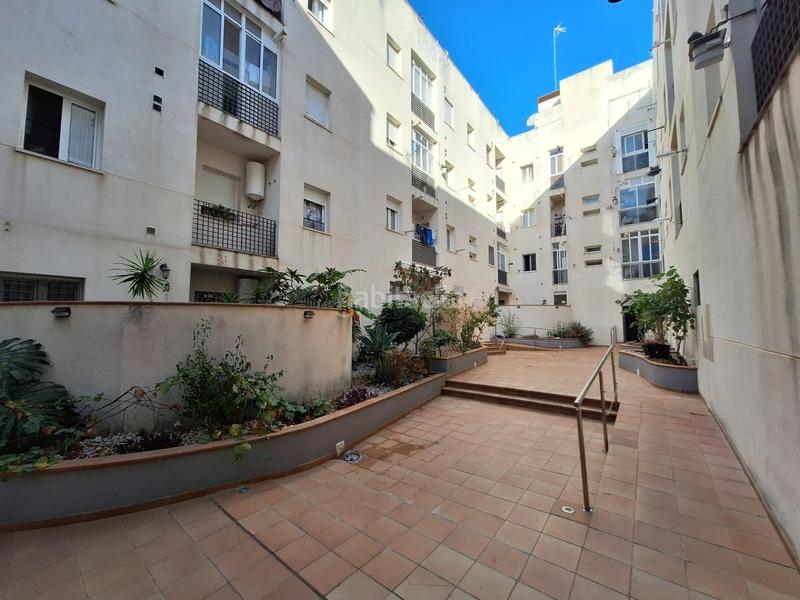 Foto ba140128-ea90-4e07-b210-5af2fd9a91c4. Appartamento con parcheggio in Cobreros Viejo San Fernando