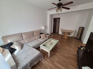 Etagenwohnung in La Pastora - La Estación. Se vende piso en zona carlos iii
