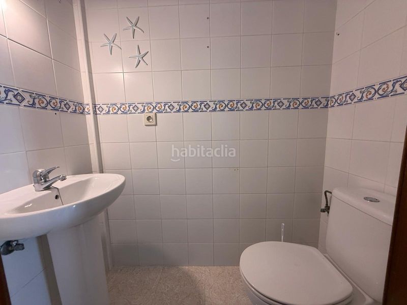 Foto b433518b-a91a-40aa-92a6-28387975ad8b. Casa adossada a Camposoto - Gallineras San Fernando