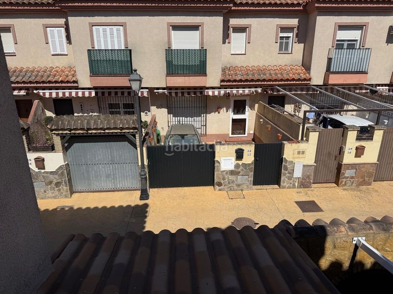 Foto ff2da19b-56e2-490e-8ff3-019179bbd770. Casa adossada a Camposoto - Gallineras San Fernando