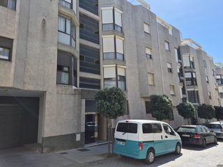 Pis a El Carmen. Piso de 4 dormitorios en héroes de baleares