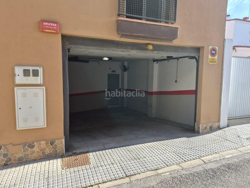 Foto e5ce361a-93ab-4a41-b24a-f18da1609000. Casa adossada amb aparcament a Camposoto - Gallineras San Fernando