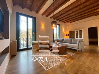 Lloguer Pis a El Poble Sec - Parc de Montjuïc. Spacious renovated amazing with balconies near beach center
