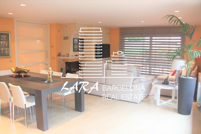 Foto 1d72bda6-bb94-4bc3-9b94-28f00c0c57f1. House with fireplace heating parking in Torrent Ballester Viladecans