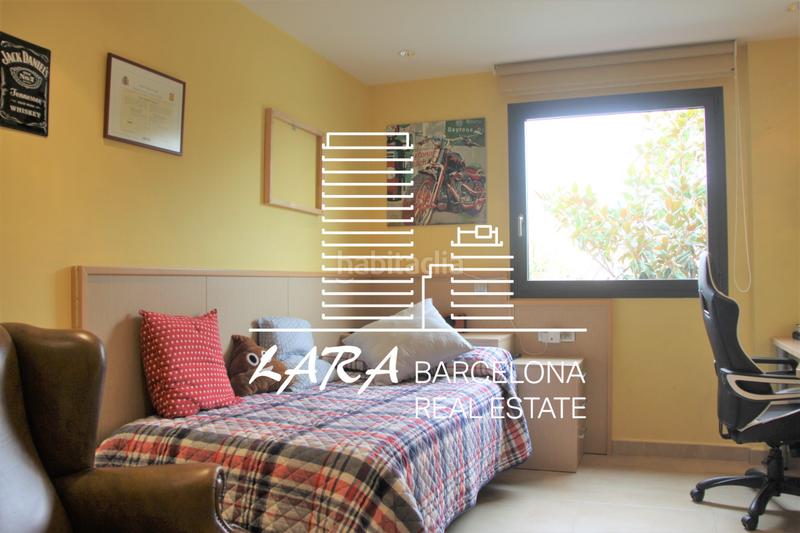 Foto 237eb062-7e97-470c-85f1-ea12eb7fa38f. House with fireplace heating parking in Torrent Ballester Viladecans