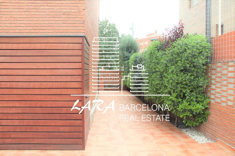 Foto 25ae002c-1524-4a6d-9660-bce4d73744c2. House with fireplace heating parking in Torrent Ballester Viladecans