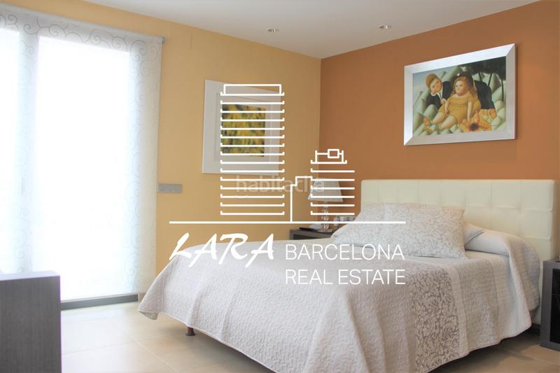 Foto 408a5f2f-6332-4815-aba1-4c920632fe24. House with fireplace heating parking in Torrent Ballester Viladecans