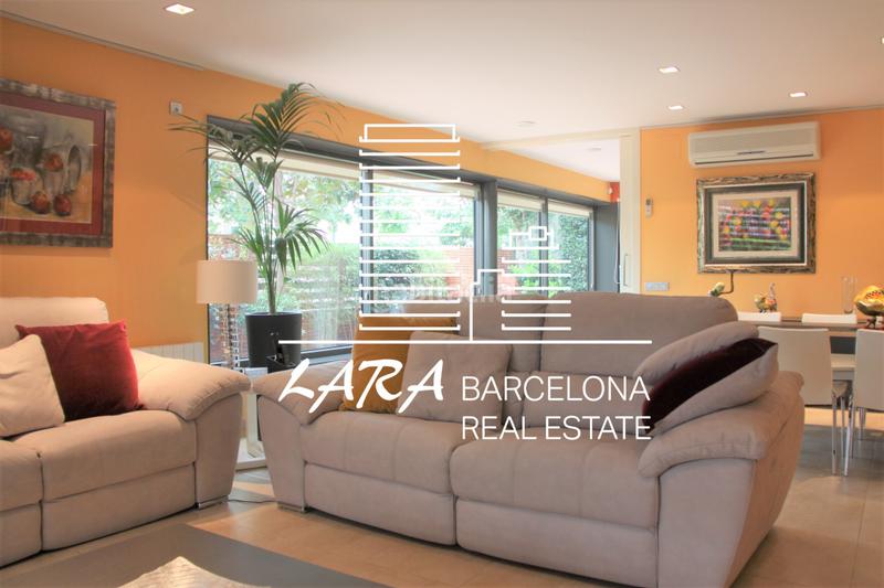 Foto 45bd762a-c6c8-428b-83e2-997ce720d46d. House with fireplace heating parking in Torrent Ballester Viladecans