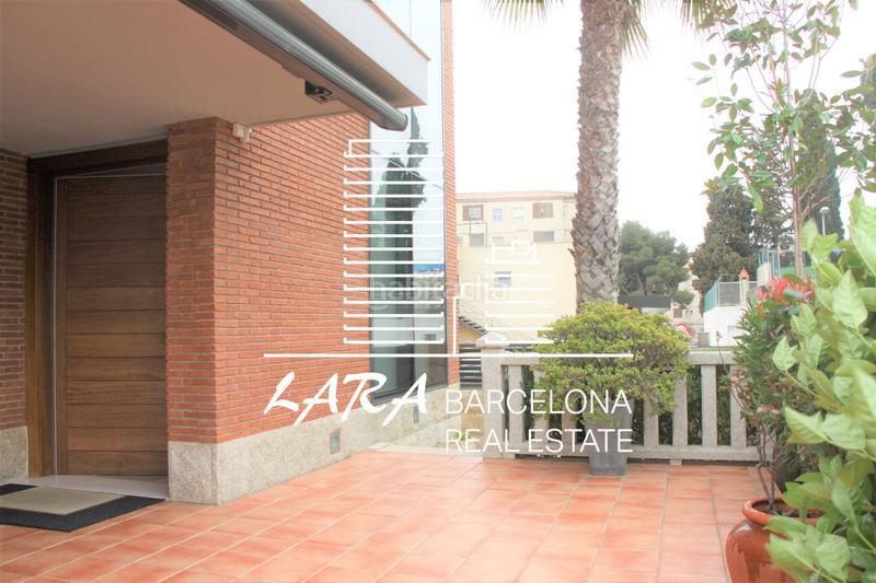 Foto 7916ecc4-a85c-4ac5-834d-1fcc4cff9bcb. House with fireplace heating parking in Torrent Ballester Viladecans