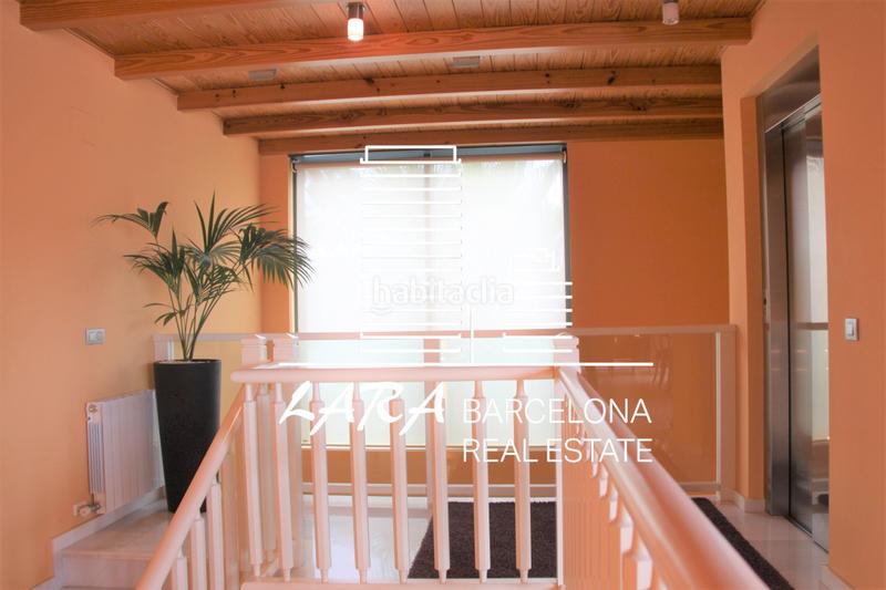 Foto 7e089690-ef4e-4976-9967-7e7d4f6377f0. House with fireplace heating parking in Torrent Ballester Viladecans