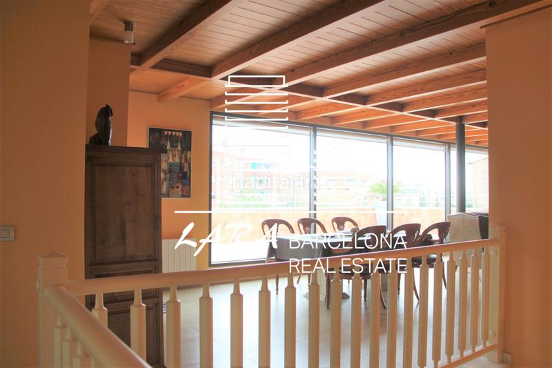 Foto 8491f675-7ff3-4e35-8481-37bccbd75cf4. House with fireplace heating parking in Torrent Ballester Viladecans