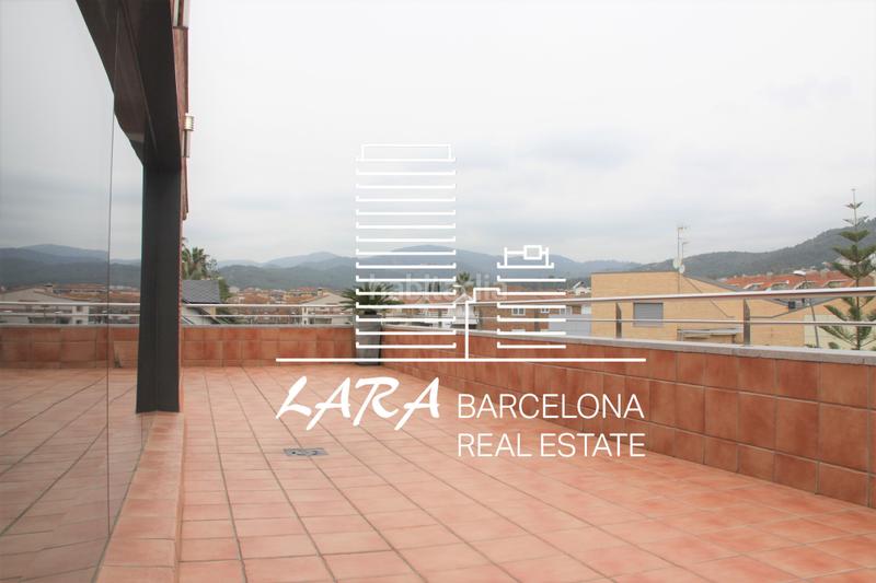 Foto 92a0da83-9b48-436d-a4ee-ebee02ad6f77. House with fireplace heating parking in Torrent Ballester Viladecans