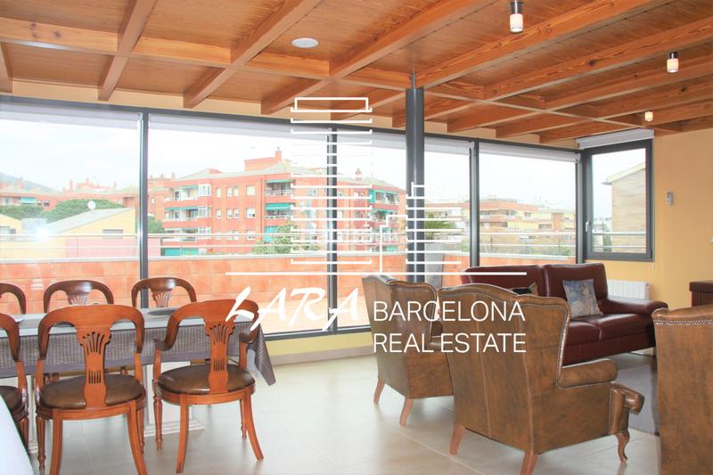 Foto 9594bba6-96b1-4b98-a6af-559fa802787f. House with fireplace heating parking in Torrent Ballester Viladecans