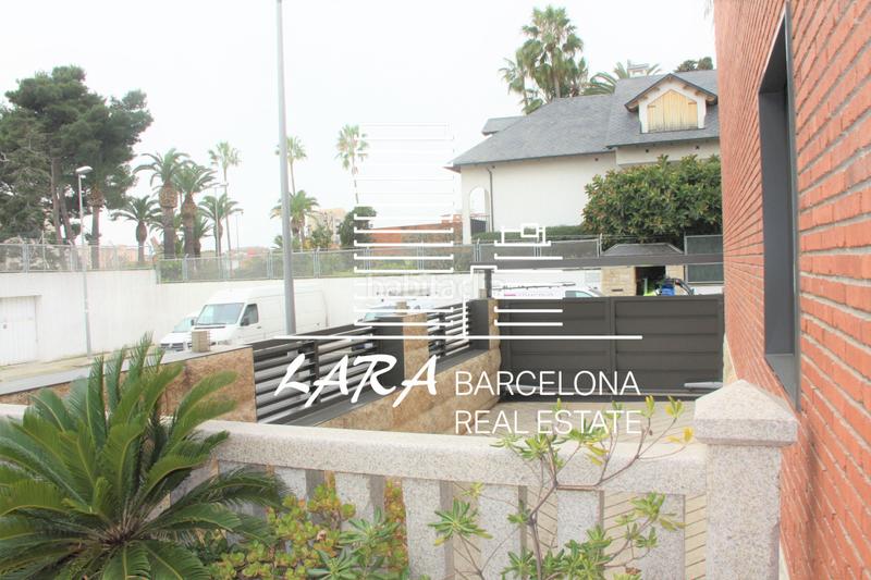 Foto 9ef31a60-bafe-4177-9ce8-b2d0123e82e7. House with fireplace heating parking in Torrent Ballester Viladecans