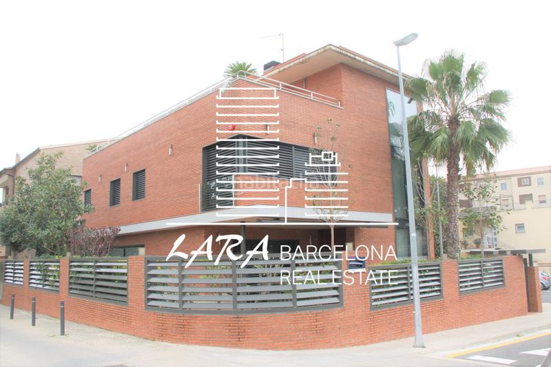 Foto a5199893-bc55-40c5-886c-90d54056f496. House with fireplace heating parking in Torrent Ballester Viladecans