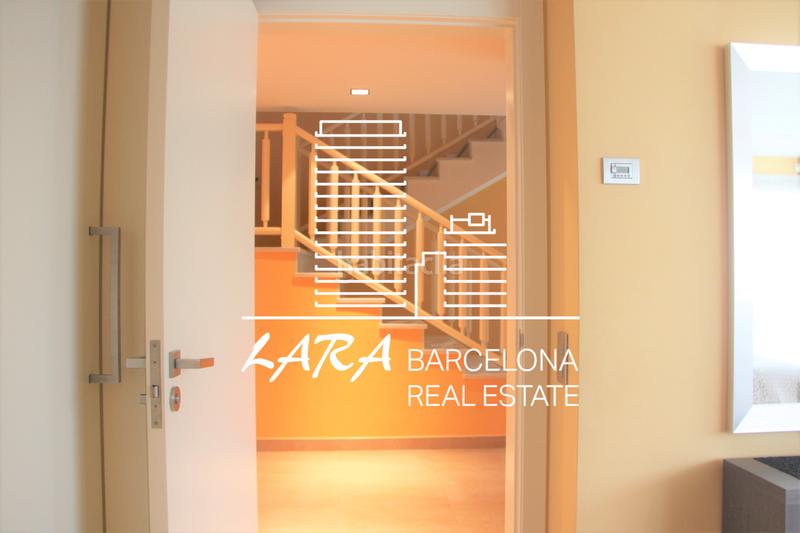 Foto ca7948fa-2bb0-4e45-a7a1-965fafbc612f. House with fireplace heating parking in Torrent Ballester Viladecans