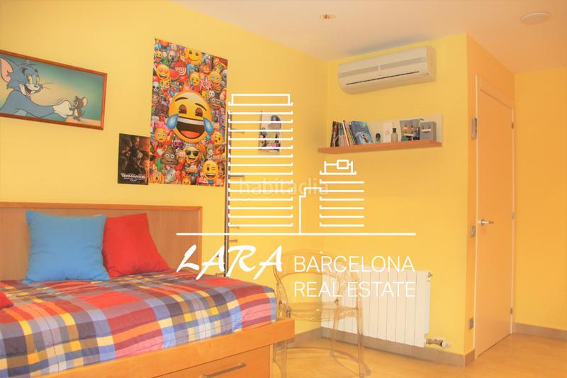 Foto cdd312a6-af42-4d7e-9571-2362003363b3. House with fireplace heating parking in Torrent Ballester Viladecans