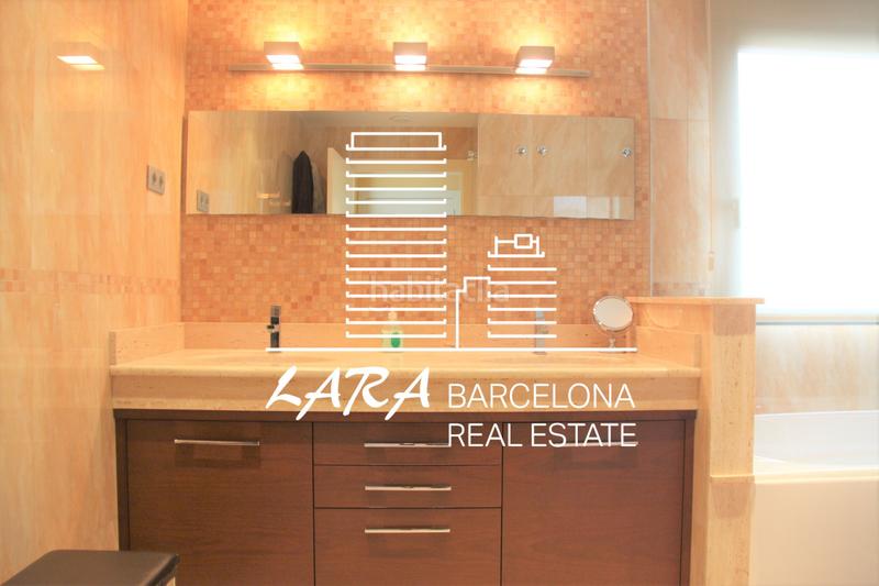 Foto ddc0319f-44e9-4617-afaa-ca215ea1ab6e. House with fireplace heating parking in Torrent Ballester Viladecans