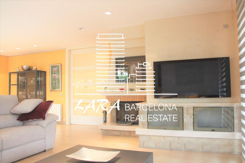 Foto ea89283f-6cde-4a38-9b0b-d87d430697d5. House with fireplace heating parking in Torrent Ballester Viladecans
