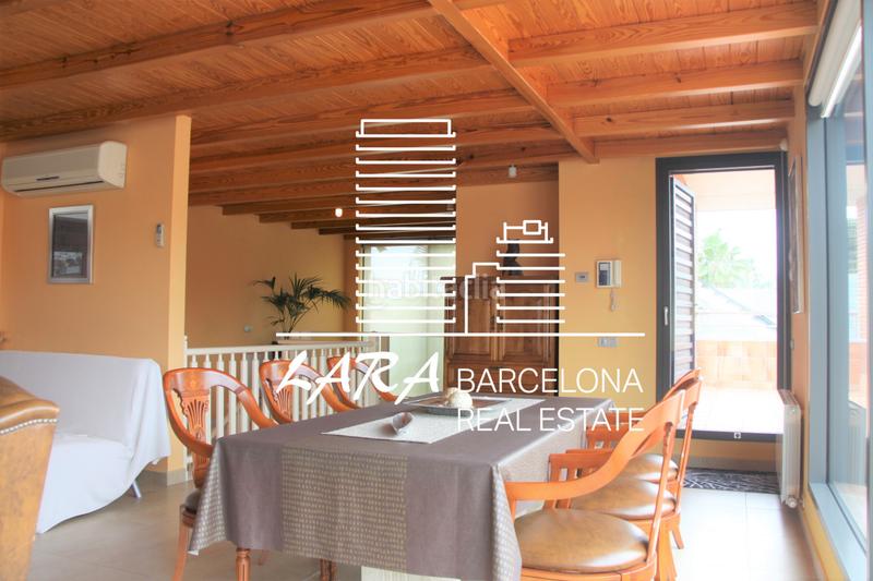 Foto fb8d4bac-eb75-4515-be18-f40a2a55e02b. House with fireplace heating parking in Torrent Ballester Viladecans