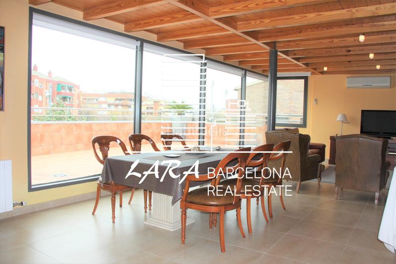 Foto ffbea500-d631-4db5-a7da-29144b0705a1. House with fireplace heating parking in Torrent Ballester Viladecans