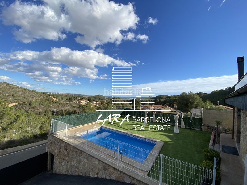 Foto 008cf2f3-8915-48b2-8cd0-365b1efe233d. Casa amb xemeneia calefacció aparcament piscina a Vendrell (El)