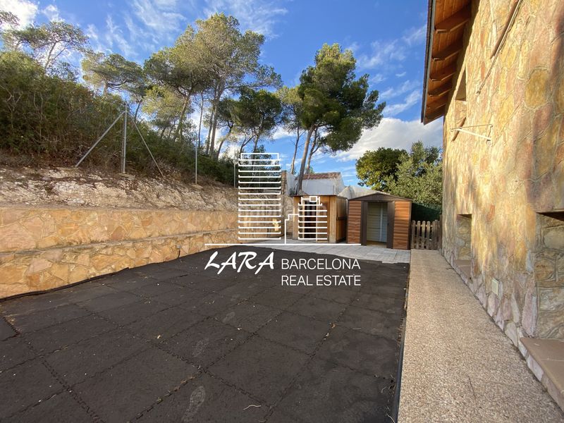Foto 8414a560-20dd-423f-aaf7-1e76e2ff2499. Casa amb xemeneia calefacció aparcament piscina a Vendrell (El)