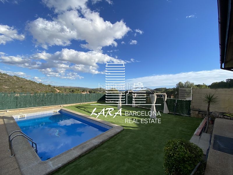 Foto 9d3d43b5-4aa9-47e5-99ae-6a8553552966. Casa amb xemeneia calefacció aparcament piscina a Vendrell (El)
