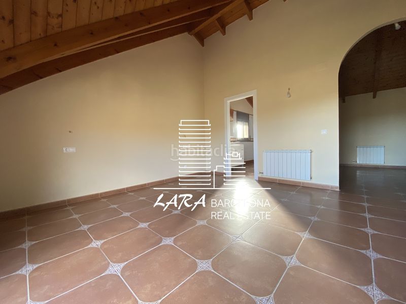 Foto d0e970db-bb31-4c34-91c0-2e01f3124ae9. Casa amb xemeneia calefacció aparcament piscina a Vendrell (El)