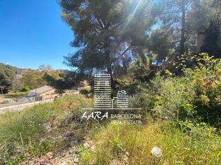 Terreny residencial a Cunit Residencial. En venta o permuta terreno con algo de pendiente, cerca de mar,