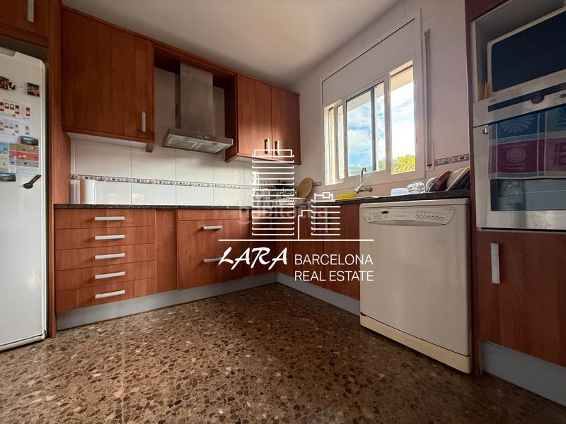 Foto d2896808-f88e-4d1c-8f68-36867be9d8b4. Haus mit heizung parking in Cunit residencial Cunit