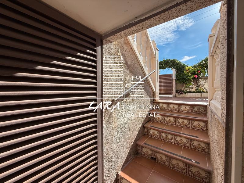 Foto 9924eb3b-fcea-4096-b795-c628adef760a. Reihenhaus mit heizung parking in Creixell