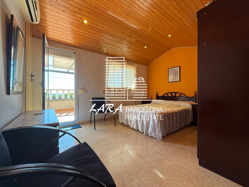 Foto bdb8be08-c5a4-4503-9798-6d85355ec3cb. Reihenhaus mit heizung parking in Creixell