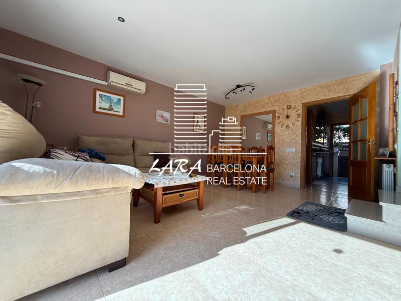 Foto e7654da7-e6fa-4271-8eb7-576b13f7c1d1. Reihenhaus mit heizung parking in Creixell