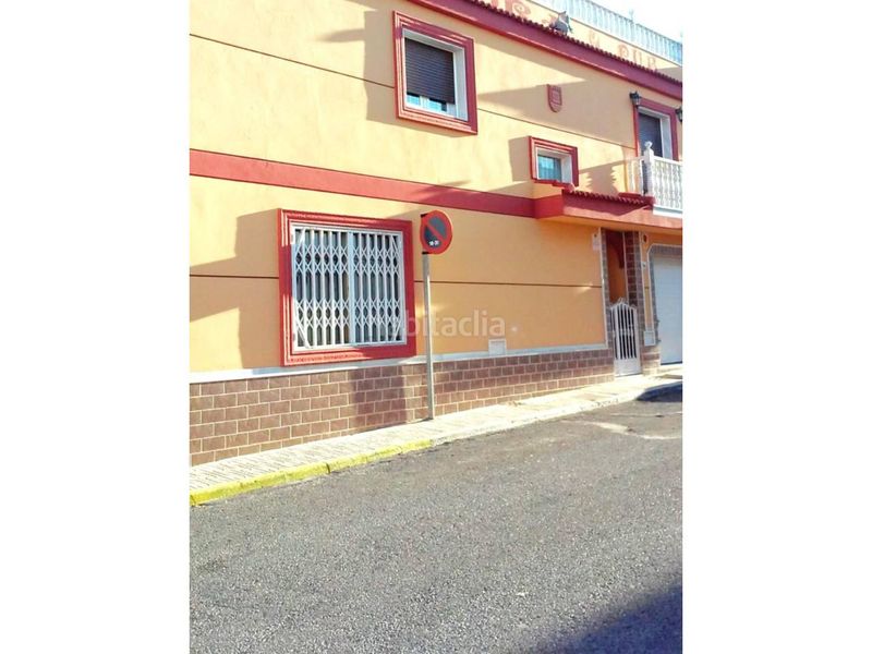 Foto 7a5a8448-3355-4747-9f08-f9aecce4bfda. Haus mit parking in Ejido Sur Ejido (El)