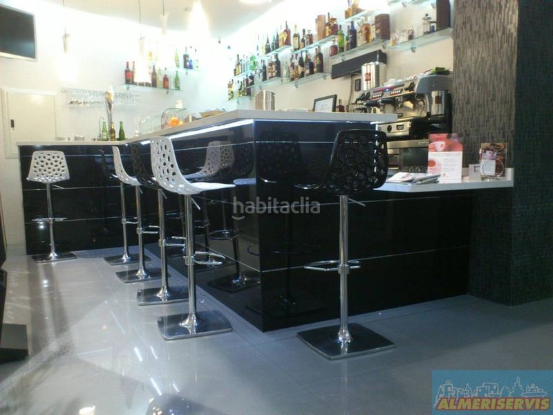 Foto 44363c9b-41b6-4fa8-8ec1-c3bbb09a75a9. Local comercial a Adra
