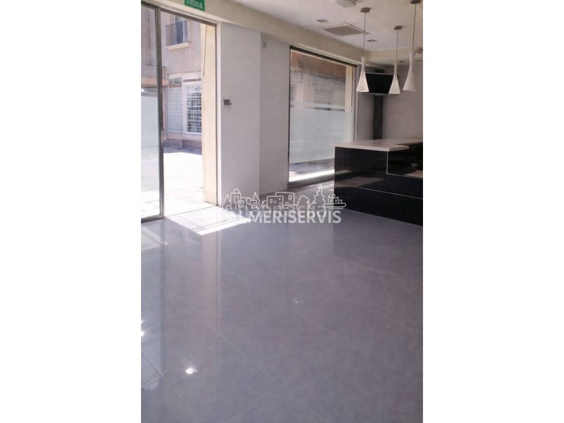 Foto 72612615-0c99-4816-8d43-f56cd09c7266. Local comercial a Adra