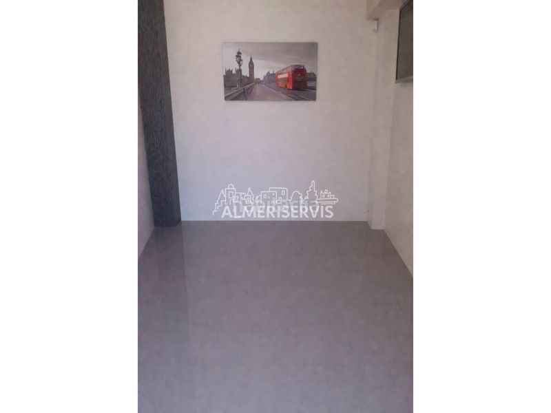 Foto 850f3543-8cd5-4247-bf09-fa6f4d789160. Local comercial a Adra