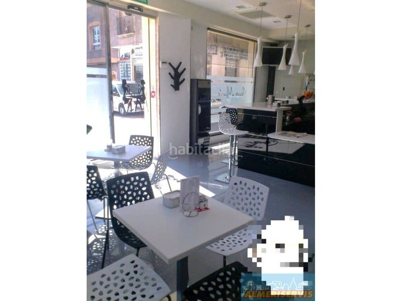 Foto 8fbde950-2b9f-4d68-882e-1e6afb2b8171. Local comercial a Adra
