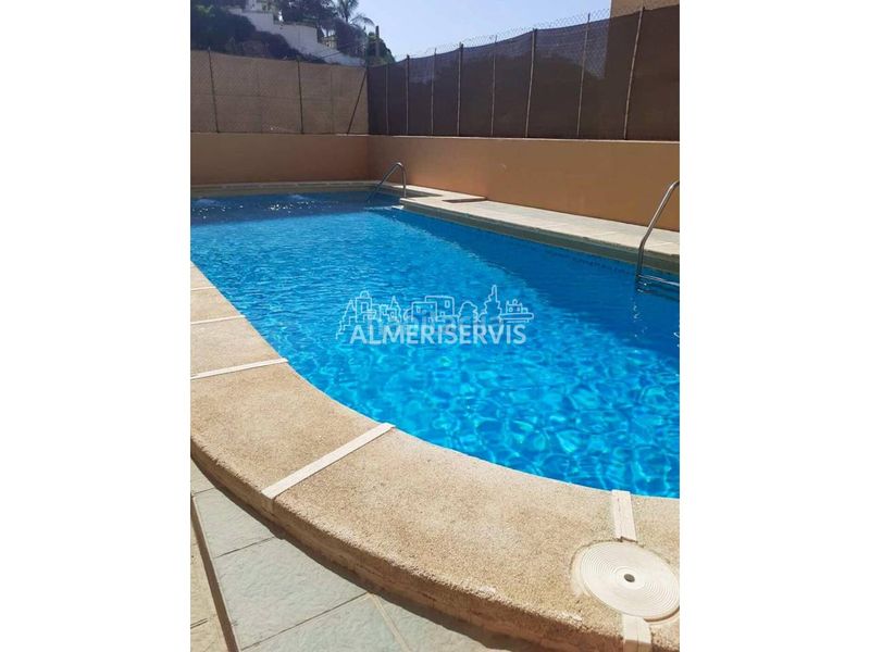 Foto f6eeae6c-1ada-4fdd-80e7-d5966e9e6448. Pis amb piscina a El Puerto Roquetas de Mar
