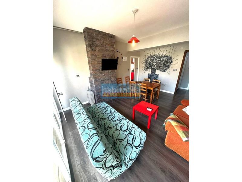 Foto c4e78eea-99c3-4f24-b6b9-1b6eebce8187. Apartament a Berja