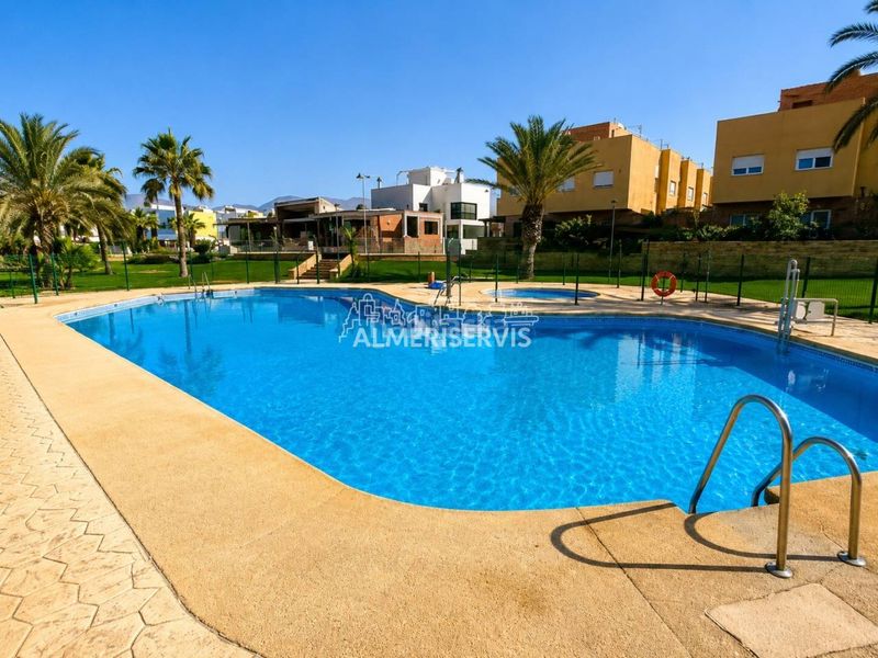 Foto 3dda1f28-50a5-405d-a3a7-7ac4b74420aa. Apartament amb piscina a Balerma Ejido (El)