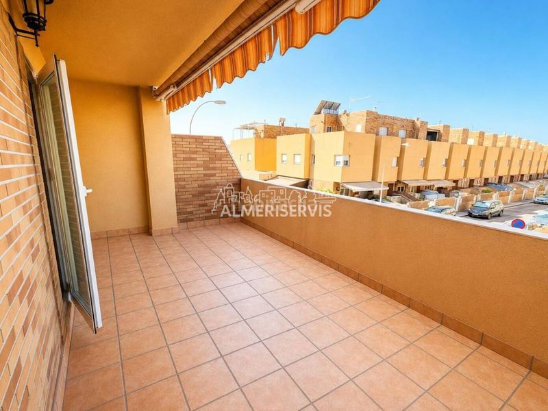 Foto 9b2807b6-a213-40dd-a7d3-e461cf354bb6. Apartament amb piscina a Balerma Ejido (El)