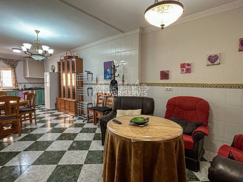 Foto f816bbfa-8f99-4541-9a89-fde9bec3d02e. Casa adossada amb aparcament a Santo Domingo Ejido (El)