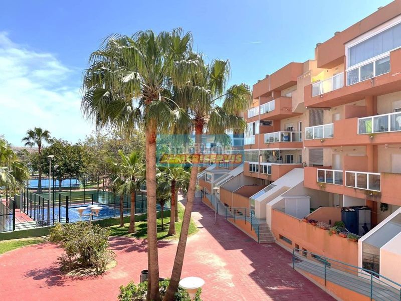 Foto 0c6d7218-1274-4033-8acc-8d55b51d98a0. Apartament amb aparcament piscina a Almerimar Ejido (El)