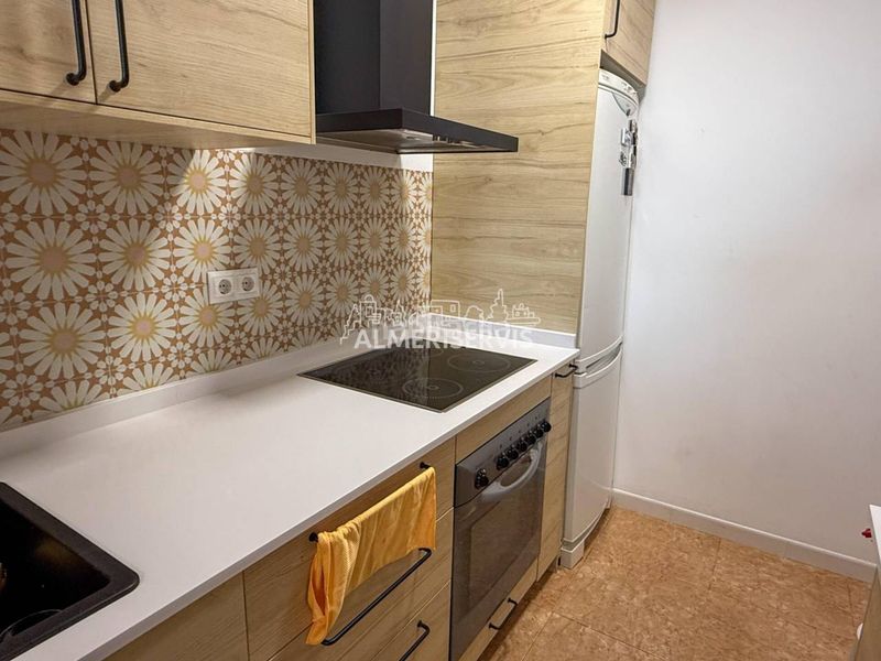 Foto 587147cb-5e55-413a-9cbe-1c45326c0368. Apartament amb aparcament piscina a El Puerto Roquetas de Mar